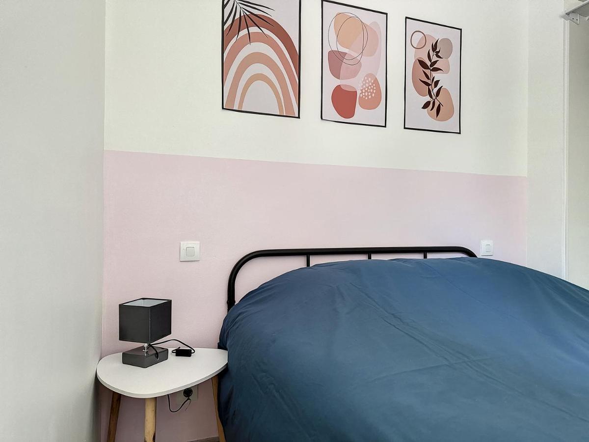 Charmant Appartement Avec Terrasse Parking Ispagnac Esterno foto